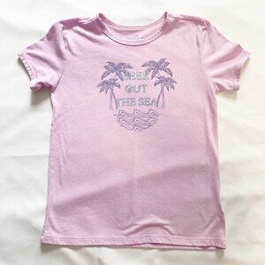 5/$25 Vineyard Vines Seek out‎ the sea shirt